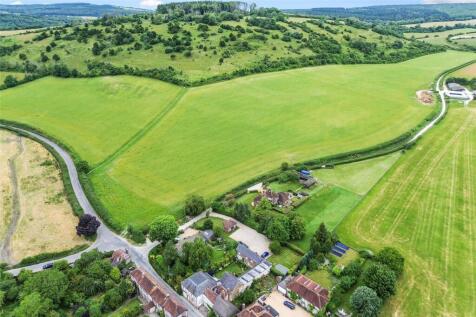 Charlton, Chichester, West Sussex, PO18 11 bed house for sale