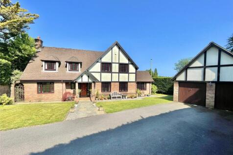 Parsonage Close, Petersfield, Hampshire 5 bed detached house for sale
