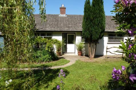 Roman Rd, Kilmnington, Axminster 3 bed bungalow for sale