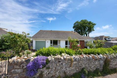 Scalwell Lane, Seaton, Devon. 2 bed detached bungalow for sale