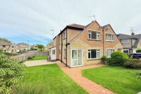 Avondale Road, Shipley BD18 3 bed semi