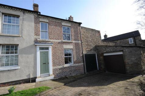 2 bedroom end of terrace house for sale
