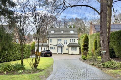 Uplands Close, Gerrards Cross... 5 bed detached house for sale