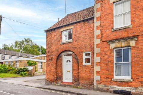 2 bedroom end of terrace house for sale