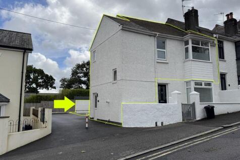 Trehaverne Terrace, Truro 2 bed apartment for sale