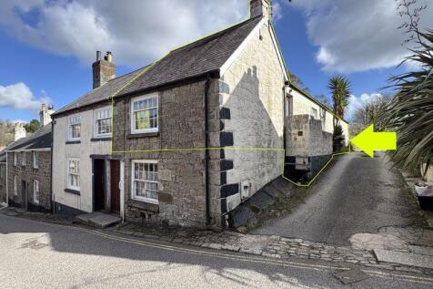St. Gluvias Street, Penryn 2 bed apartment for sale