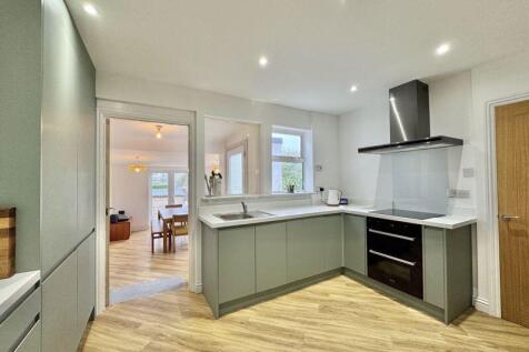 3 bedroom property for sale
