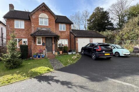 Cotsland Road, Truro 4 bed detached house for sale