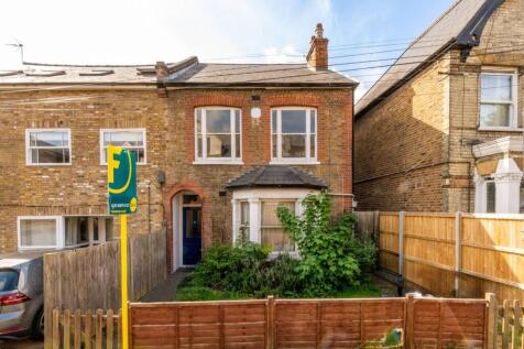 Church Road, Kingston, Kingston upon... 2 bed flat for sale