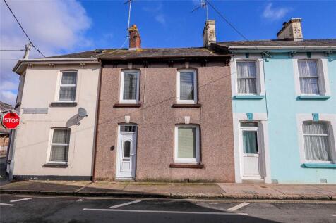 Okehampton, Devon 2 bed terraced house for sale