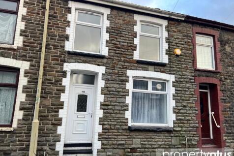 Ynyscynon Road, Tonypandy, Rhondda... 2 bed terraced house for sale