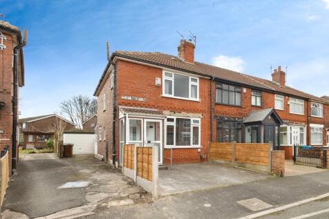 3 bedroom end of terrace house for sale