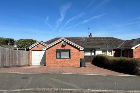 Hillmorton Road, Sutton Coldfield 3 bed semi