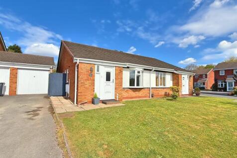 Compton Drive, Streetly, Sutton... 2 bed semi