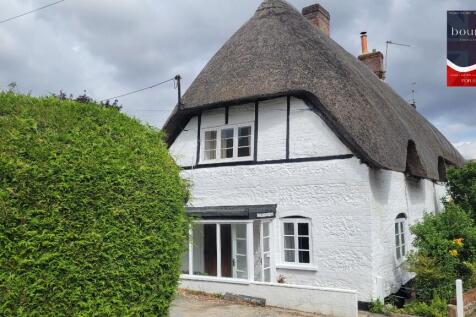 2 bedroom cottage for sale
