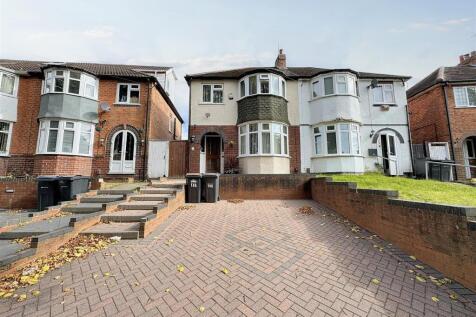 Warren Hill Road, Great Barr, Birmingham 3 bed semi