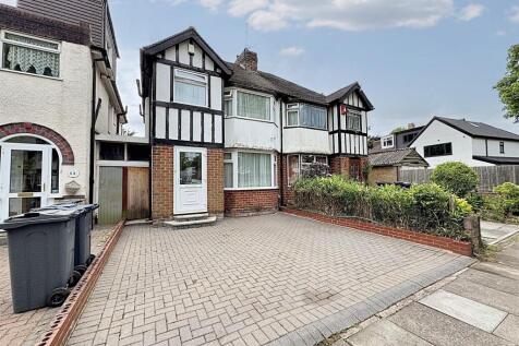 Crantock Road, Perry Barr, Birmingham 3 bed semi