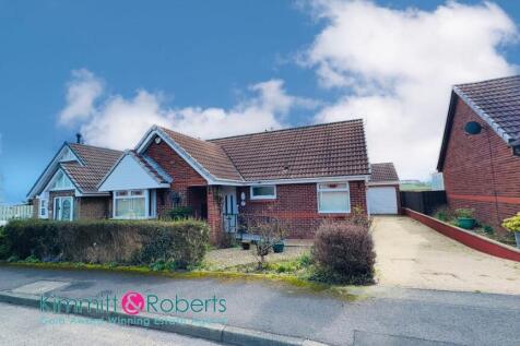 Weymouth Drive, Seaham, Durham, SR7 2 bed detached bungalow for sale