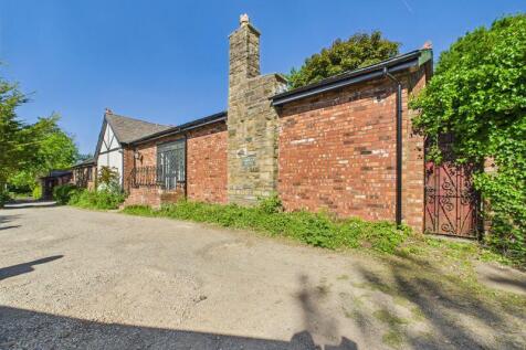 Alkrington Cottage, Kingsway... 4 bed property for sale