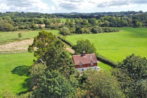Nr. Wisborough Green, West Sussex 4 bed detached house for sale