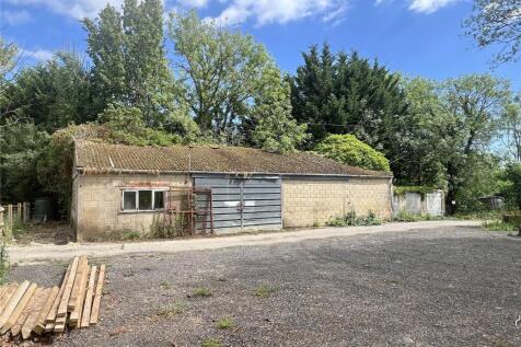 Detached house for sale