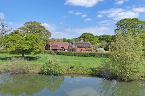Kirdford, West Sussex 4 bed detached house for sale