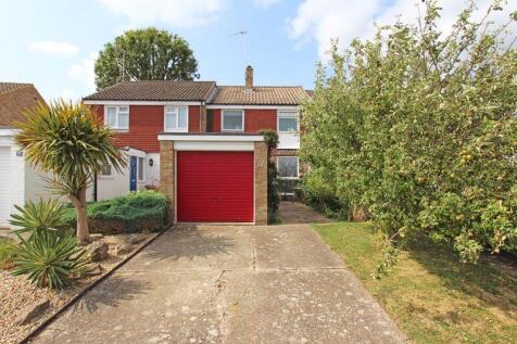 St. Michaels Way, Partridge Green 3 bed terraced house for sale