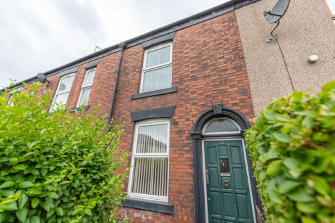 Middleton Road, Heywood OL10 2 bed terraced house for sale