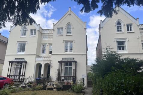 Leam Terrace, Leamington Spa CV31 1 bed apartment for sale