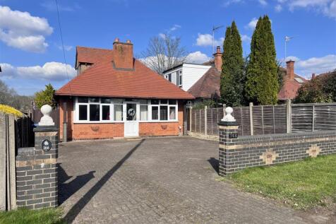 3 bedroom detached bungalow for sale