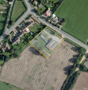 Ancient Lane, Hatfield Woodhouse... Barn conversion for sale
