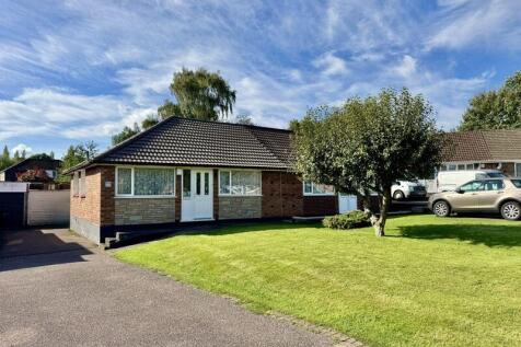2 bedroom semi-detached bungalow for sale