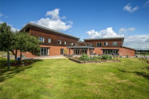 Thornfalcon, Taunton, Somerset, TA3 5 bed detached house for sale
