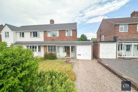Hazelwood Road, Streetly, Sutton... 3 bed semi