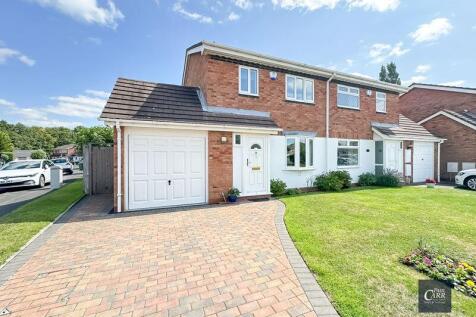 Wheelock Close, Streetly, Sutton... 3 bed semi