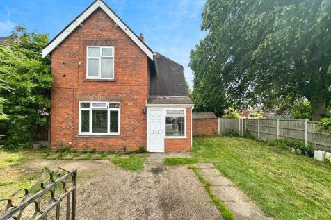 Coalpool Lane, Walsall WS3 1QJ 3 bed detached house for sale