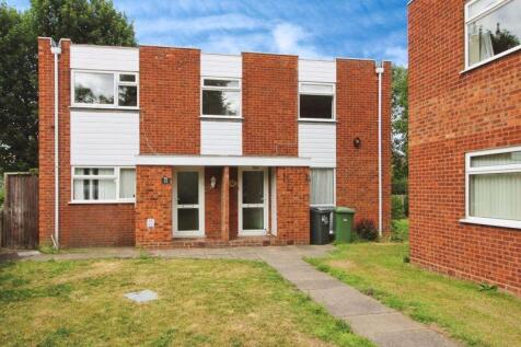 Langford Close, Walsall, WS1 2QT 2 bed maisonette for sale