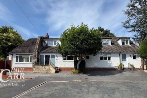 Le More, Four Oaks, Sutton Coldfield... 5 bed detached house for sale