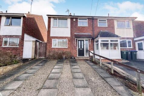 Newton Gardens, Great Barr... 3 bed semi
