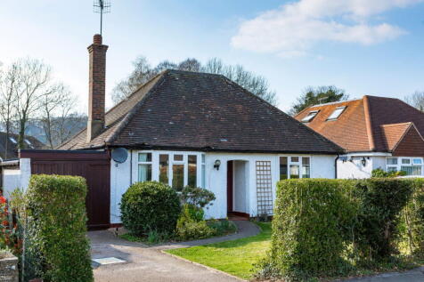 New Road, Wonersh, GU5 2 bed detached bungalow for sale