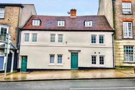 10 bedroom terraced house for sale