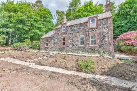4 bedroom cottage for sale