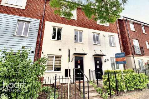 West Lake Avenue, Hampton Vale 4 bed terraced house for sale
