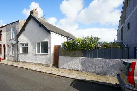 2 bedroom semi-detached bungalow for sale