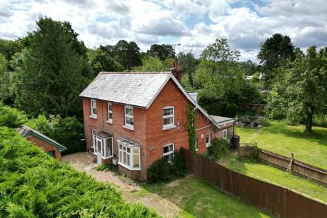 Crawley Hill, West Wellow, Romsey... 4 bed detached house for sale