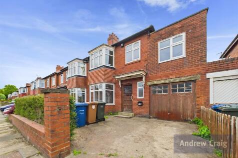 4 bedroom semi-detached house for sale