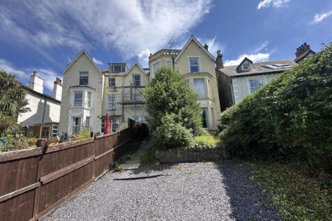 Park Crescent, Llanfairfechan, Conwy... 3 bed flat for sale