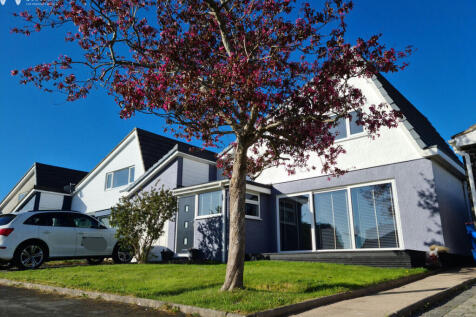 Bron Y Felin, Llandegfan, LL59 3 bed link detached house for sale