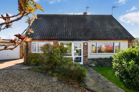 Ribstone Grove, York, YO31 4 bed detached bungalow for sale
