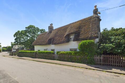 3 The Moor, Royston SG8 3 bed detached house for sale